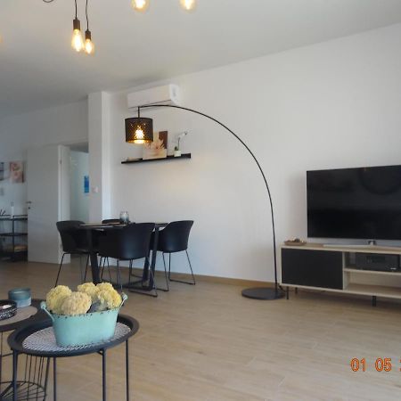 Apartamento Fantazija Vodice Exterior foto