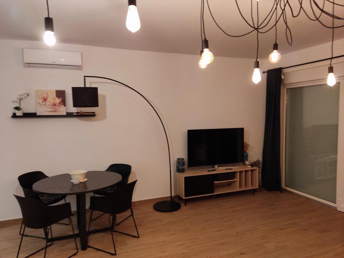 Apartamento Fantazija Vodice Exterior foto